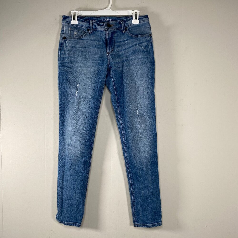 LOFT RELAXED Skinny Denim Jeans Women's 26 Low Rise Blue Distressed Casual